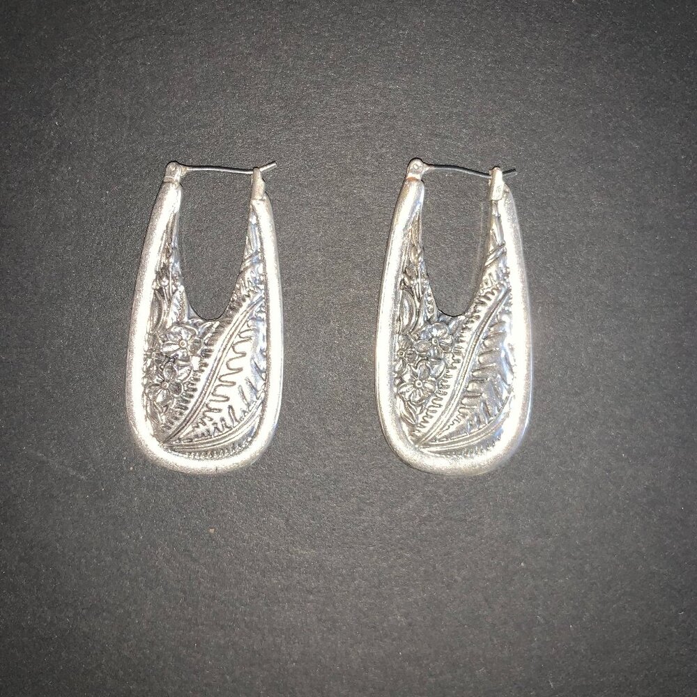 Silver Engraved Earrings